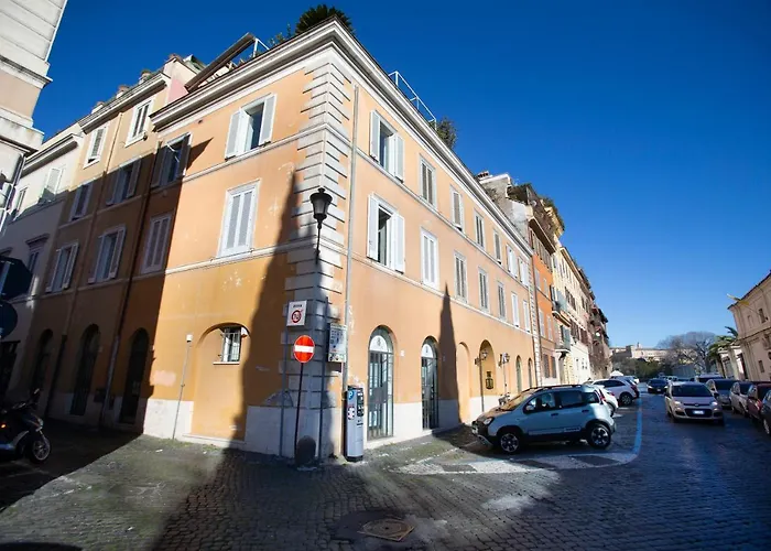 34 Forum Apartment